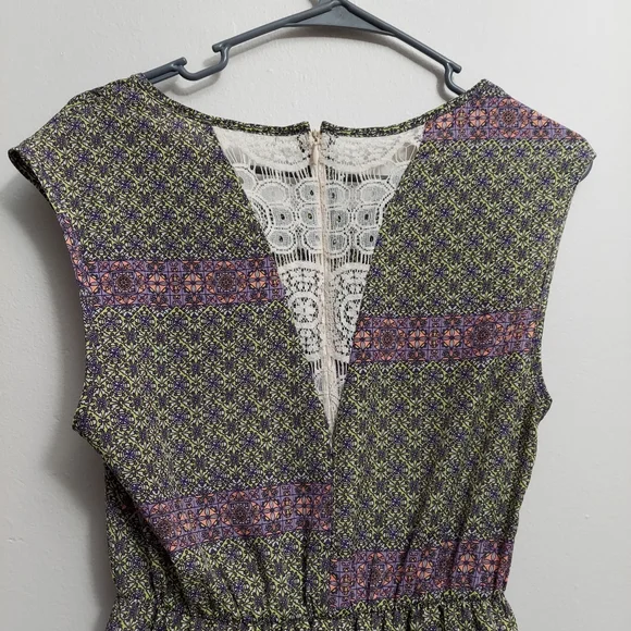 Everly dress - Picture 4 of 8